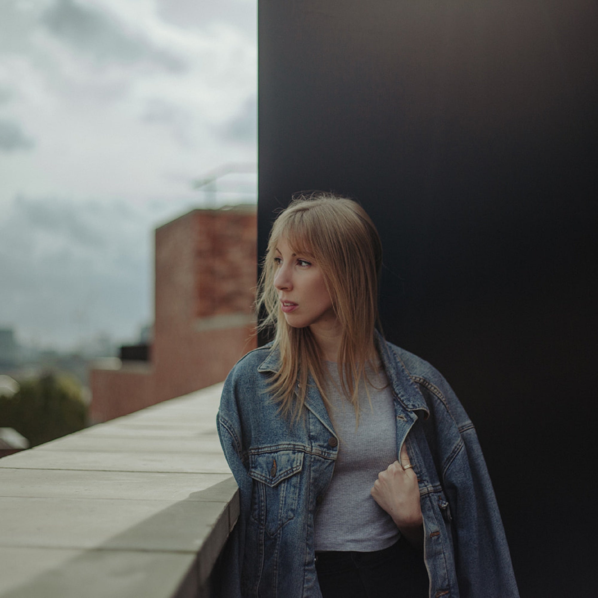 Beth Keeping - 'I’m Not Looking For A Friend'