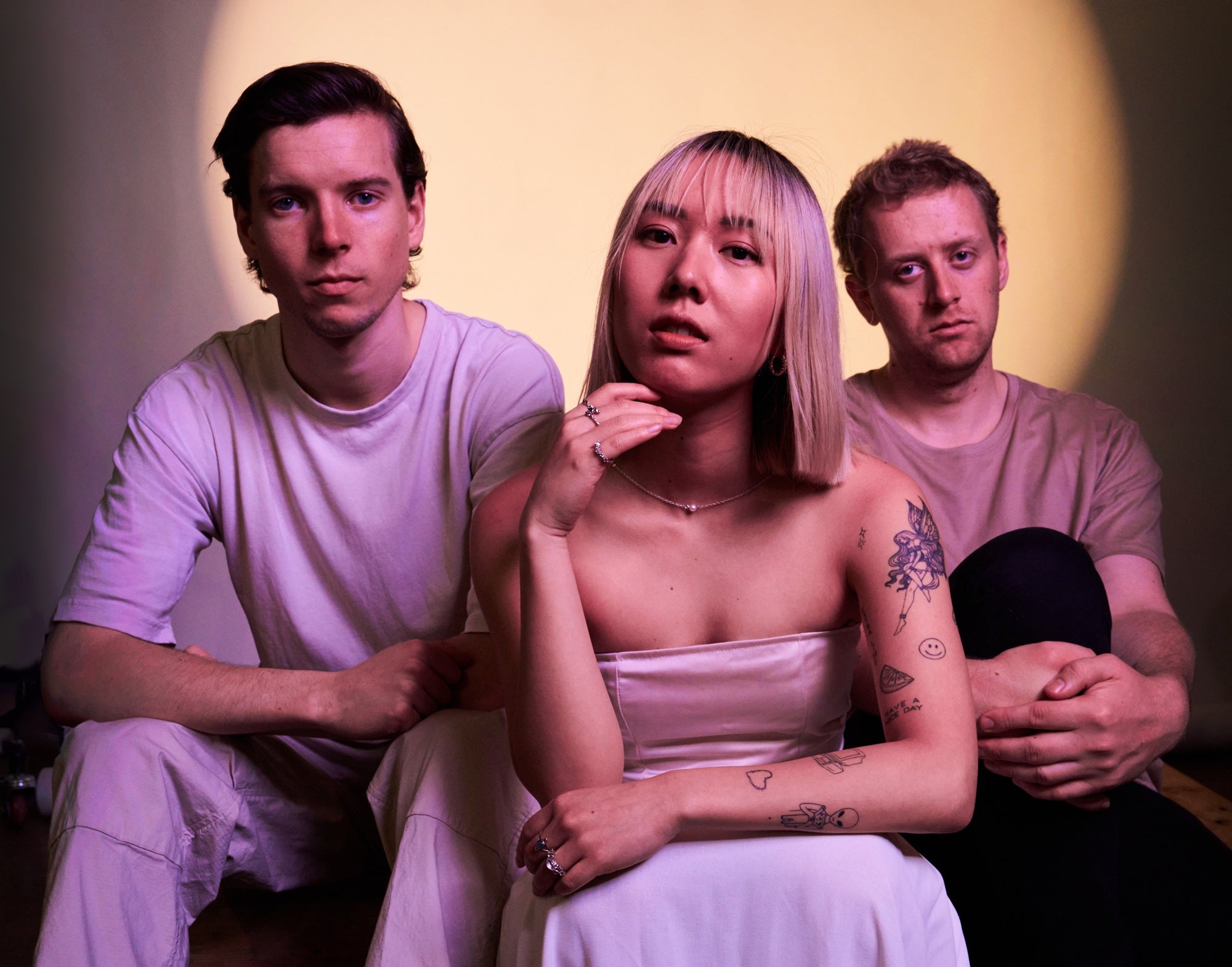 Dynamic three-piece Lost Memories share their genre-defying masterpiece ‘Feelings’