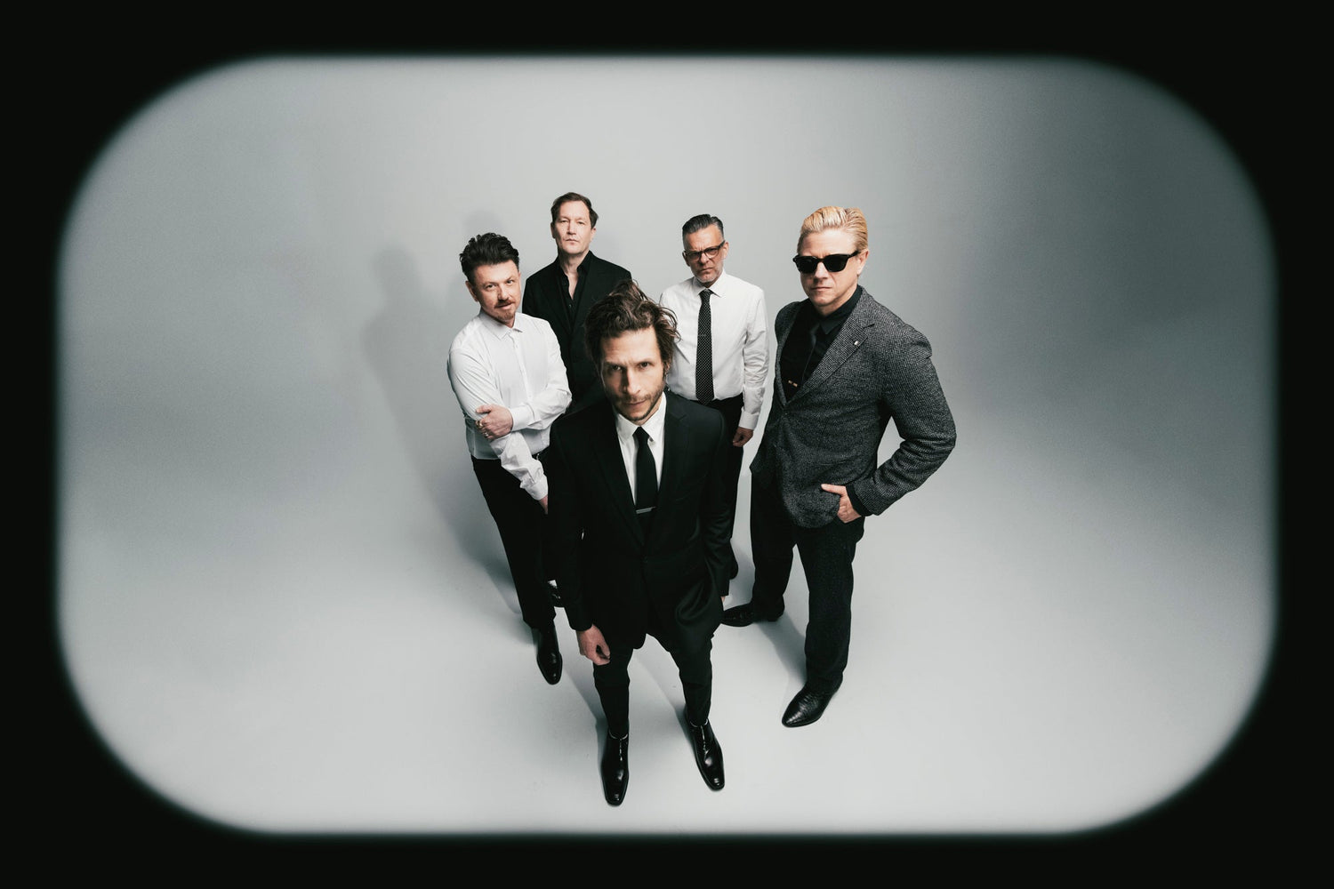 Back to the Roots: Interpol Strike Indigo Moods on 'Iron City'