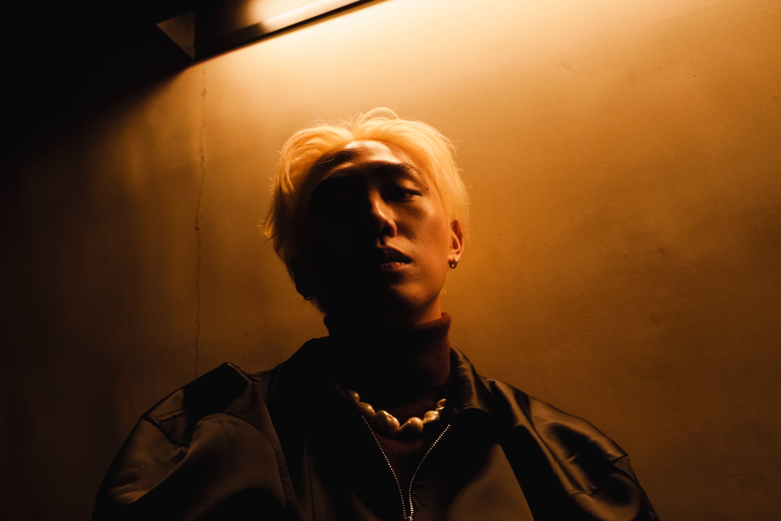 GiNN 諸葛靖's "//MHM//" is a Cyber-Club Soundtrack for Rebellion
