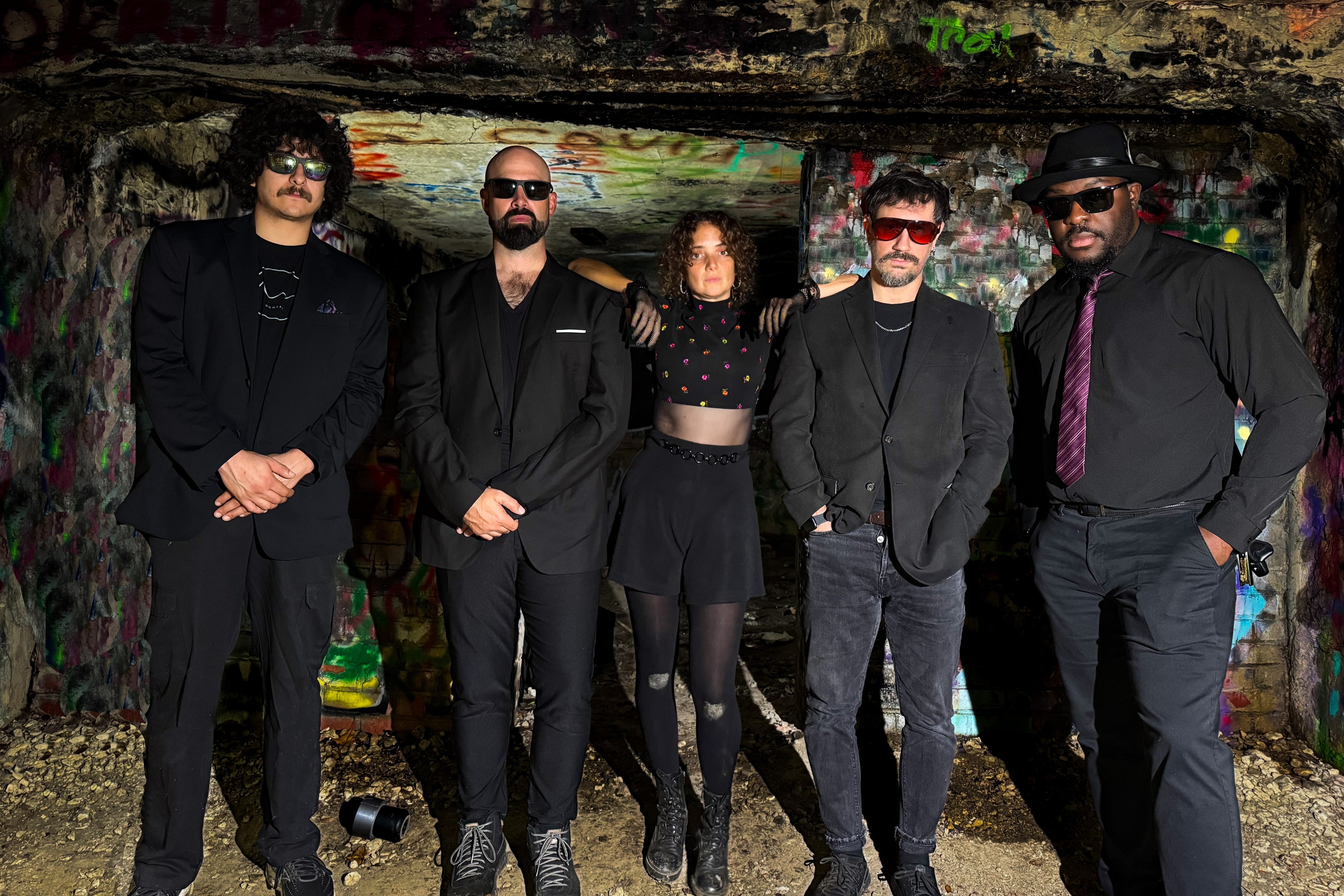 Frida and The Mann Defy Toxicity on Titanic New Single ‘Take It’