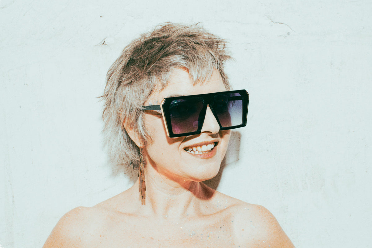 AmyJo Doh & The Spangles Sound the Charge with 'It's a Girl!'