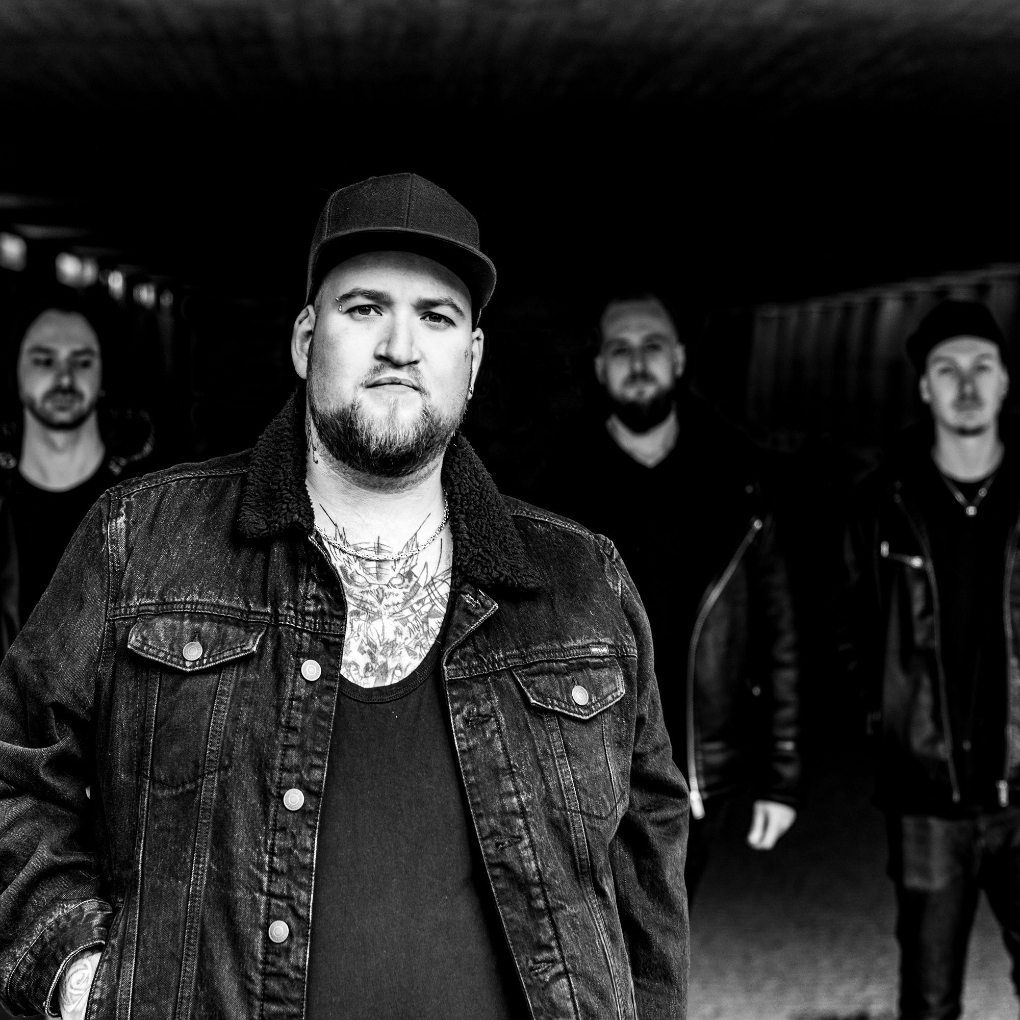 Paranoia's Paradise – ‘Survive’