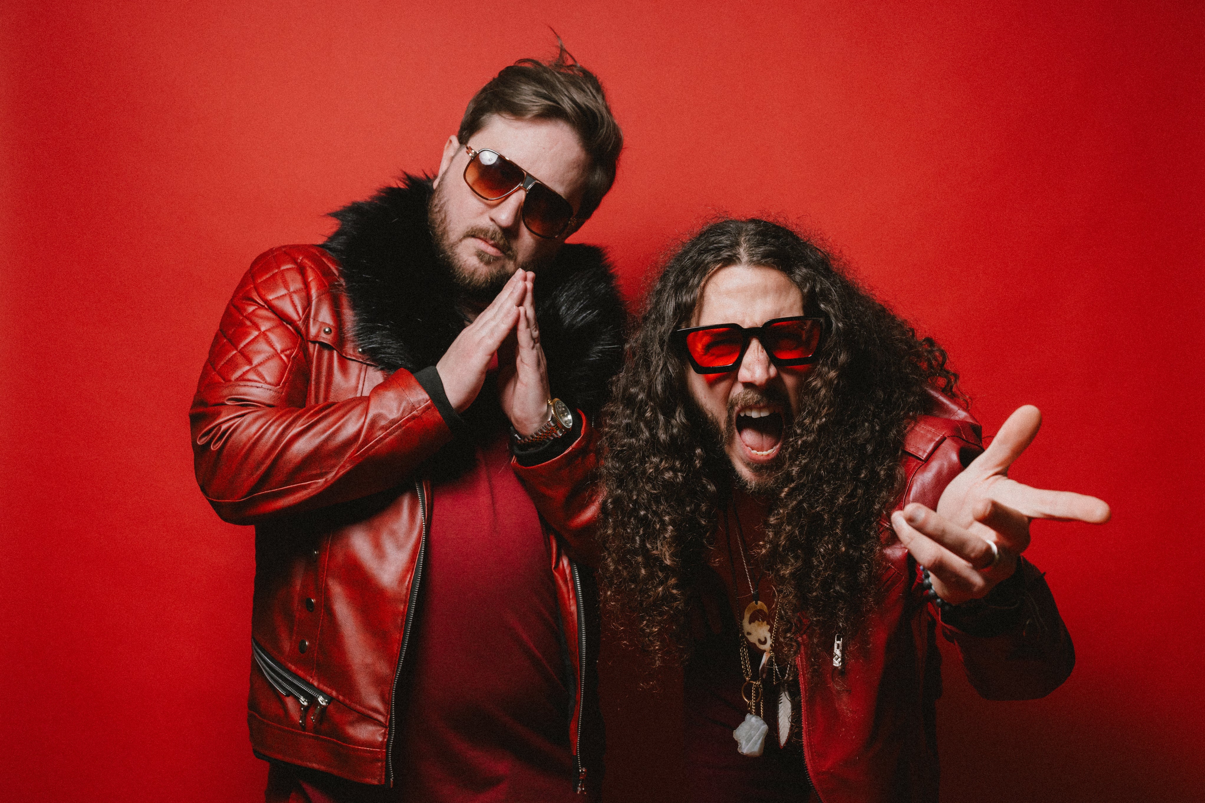 HIVESONG Charges Up the Rock Scene with ‘Electric Fever’