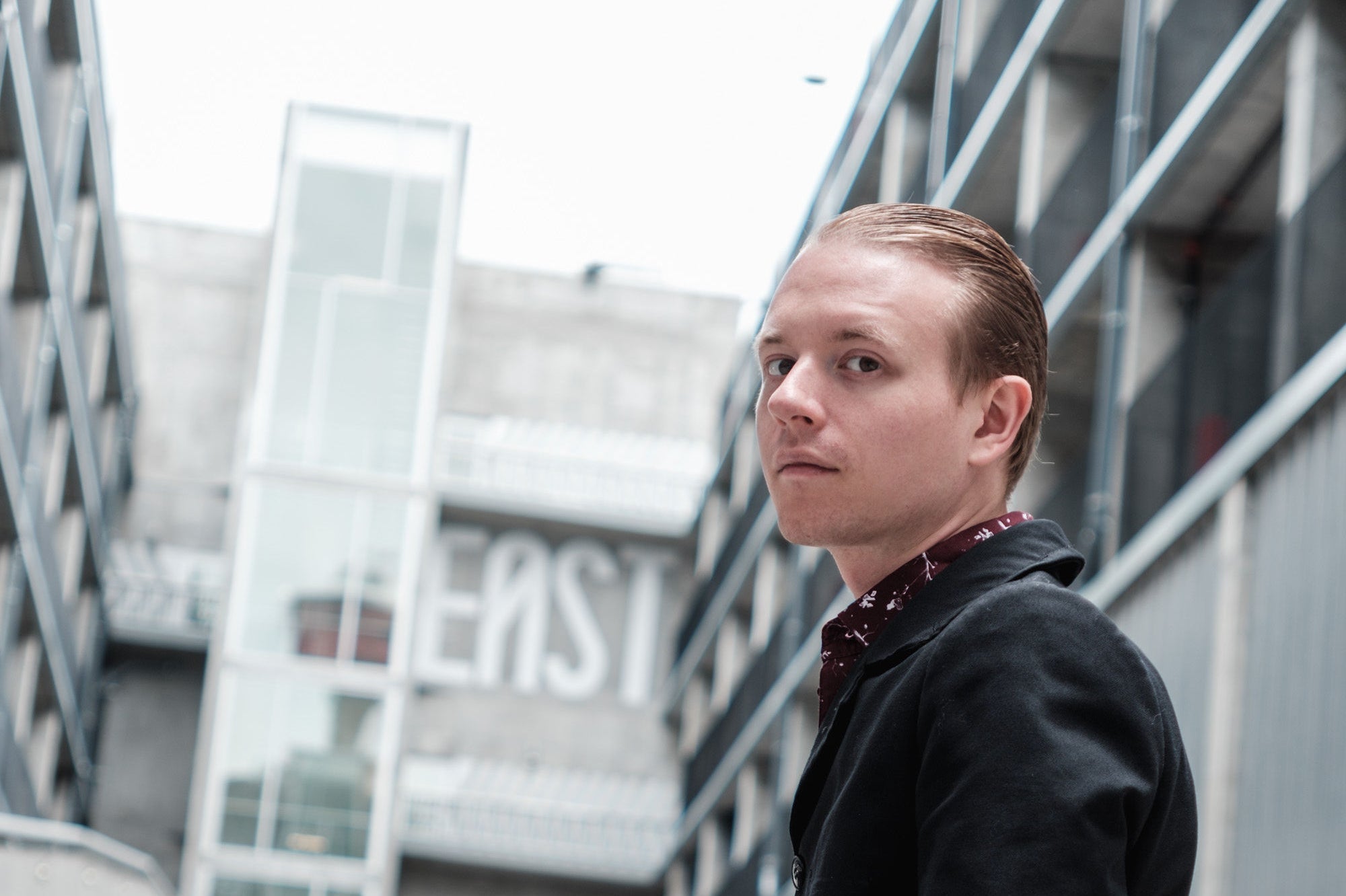 Vanden Dool Delivers an Emotional Synth-Pop Punch With His New EP