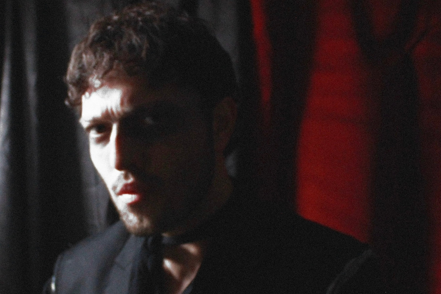 Premiere: Low Monroe Unveils Dark New Single 'Exxon Tears