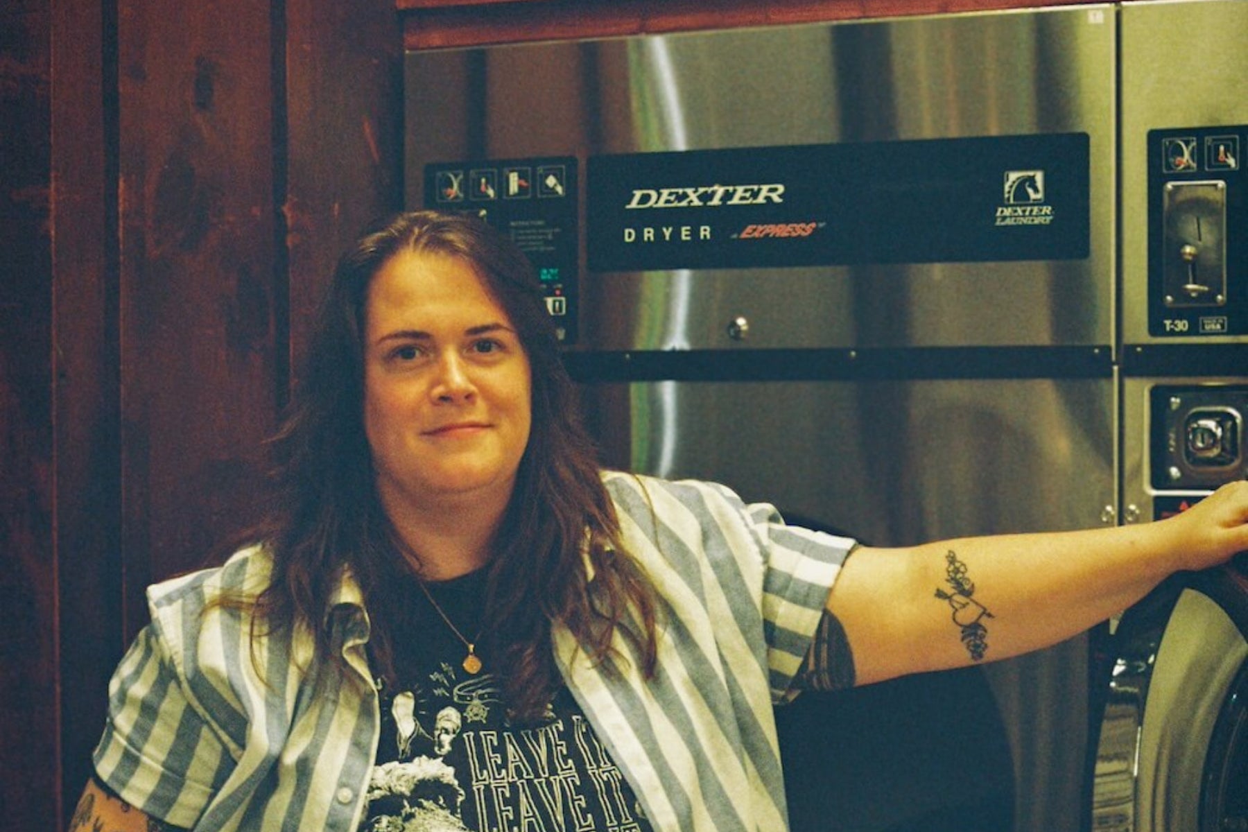 Mariel Buckley Gets Candid on the Restless 'Vending Machines'
