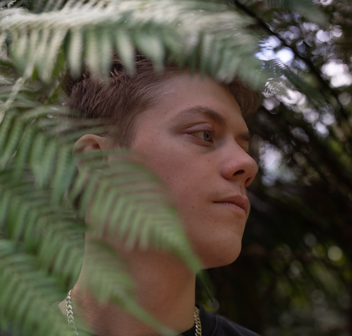 Melbourne's Noah Calderan shares his electrifying new single 'Teenage Dream'