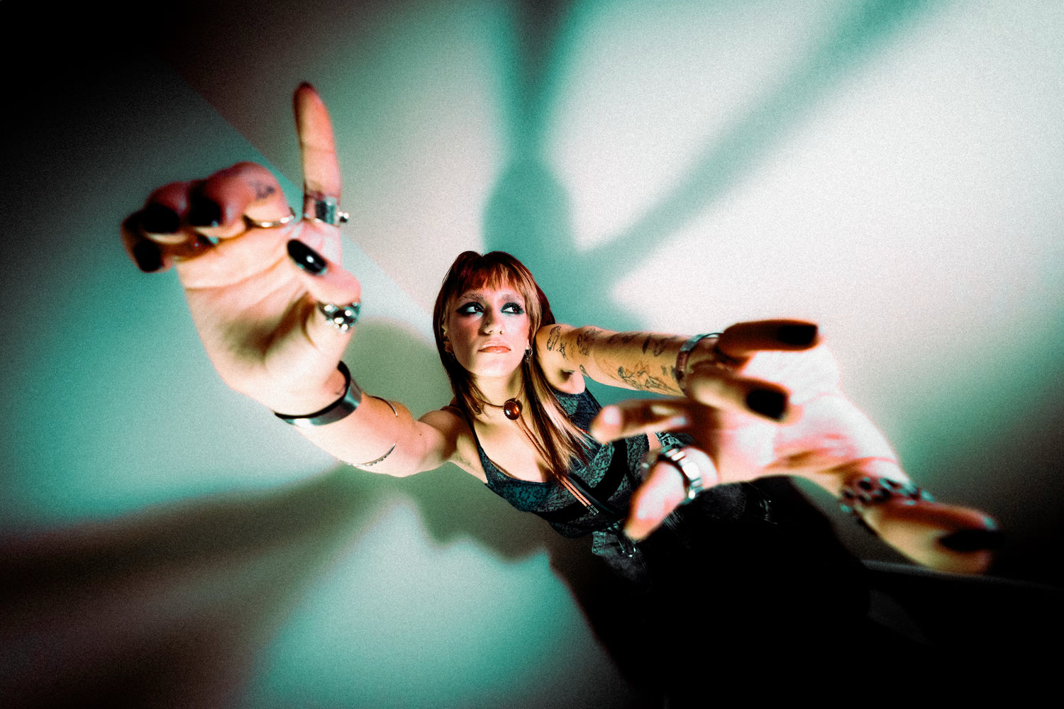 Anna Thoresen's 'Dear Soulmate' Is A Captivating Single That Will Leave You Longing for More