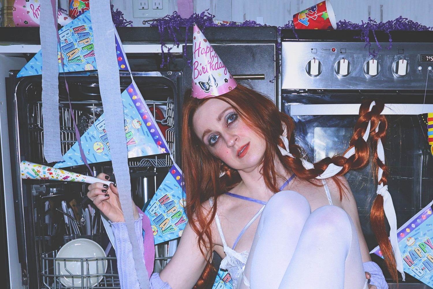 Brooklyn's Biz Barclay Drops Dreamy Indie-Pop Single 'Carried Away'