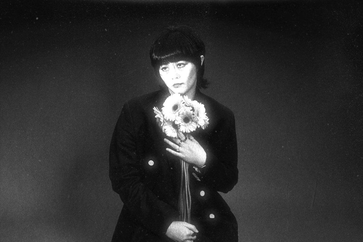 meg-mel Makes Her Striking Debut with ‘Everything Dramatic’
