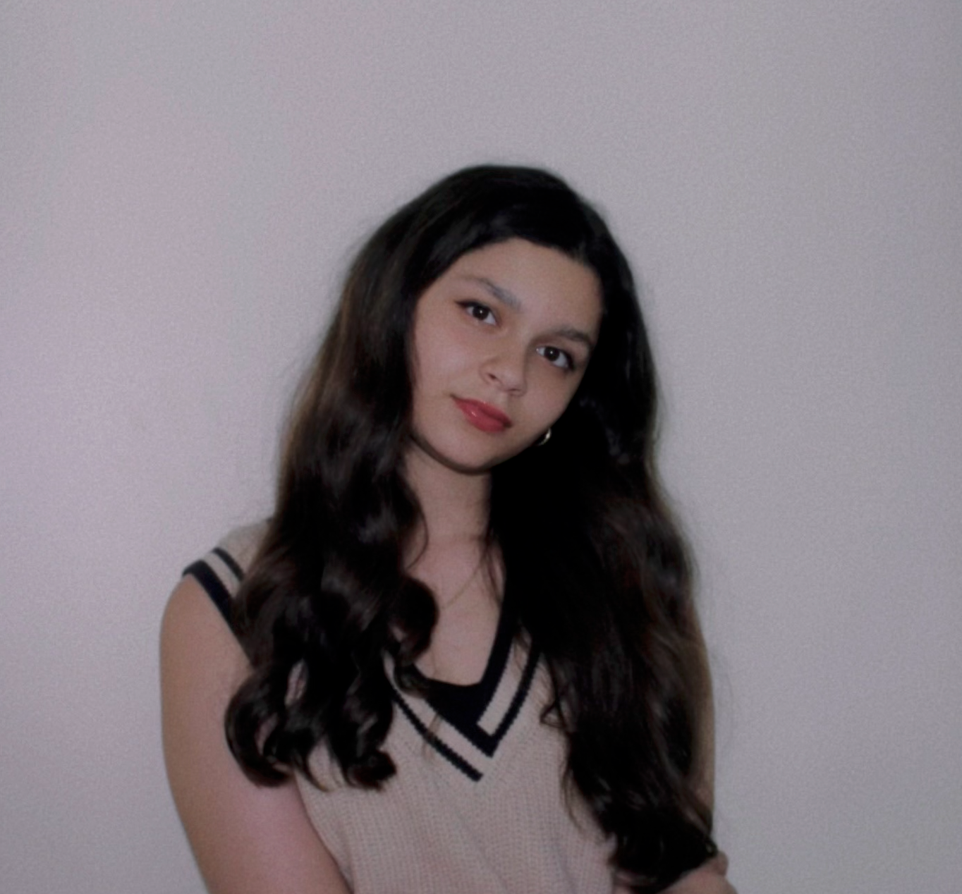 Baltimore’s Diana Omar unveils her luscious new single ‘sentimentalist in chaos’