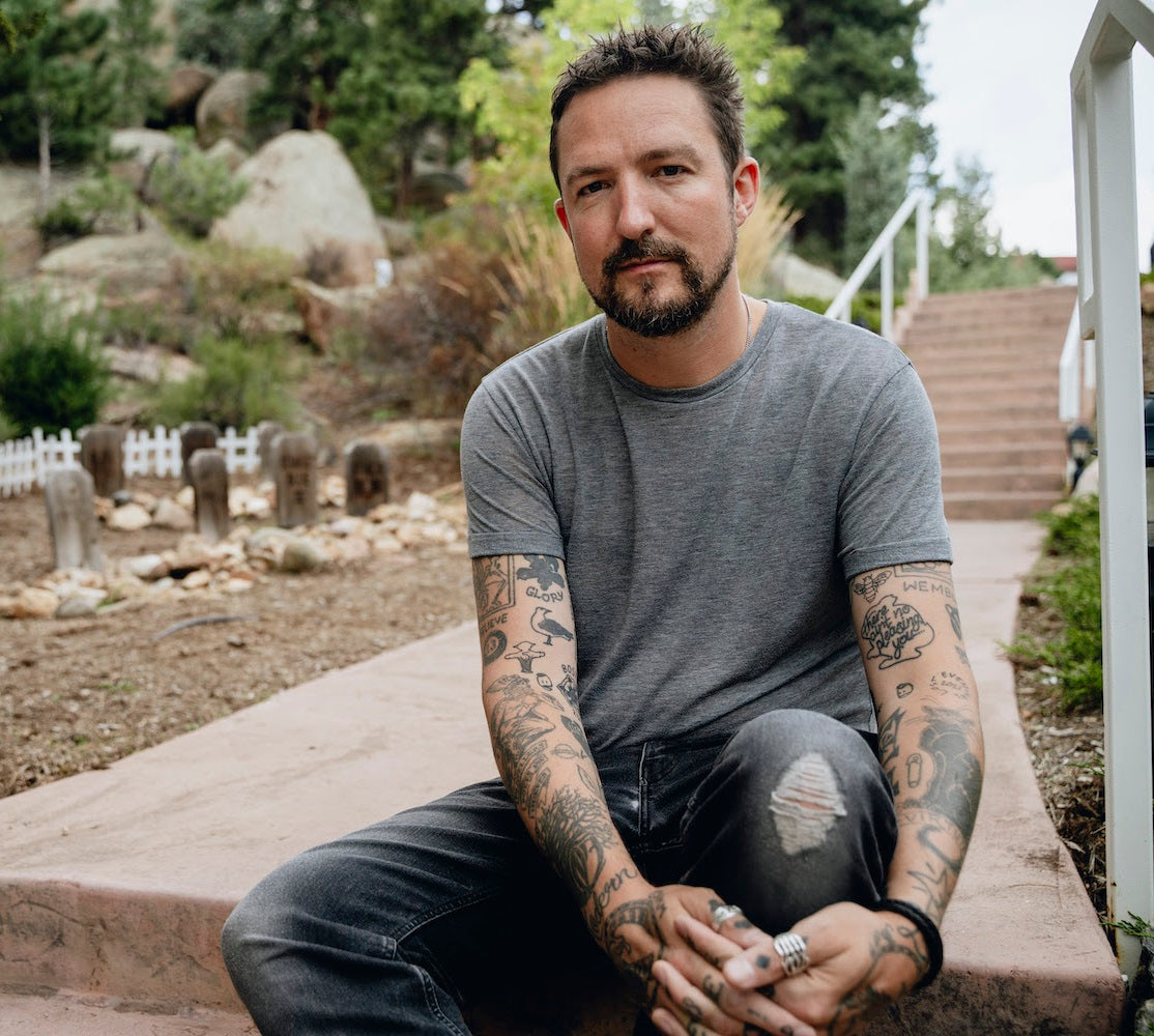 Frank Turner releases new single ‘Girl From The Record Shop’
