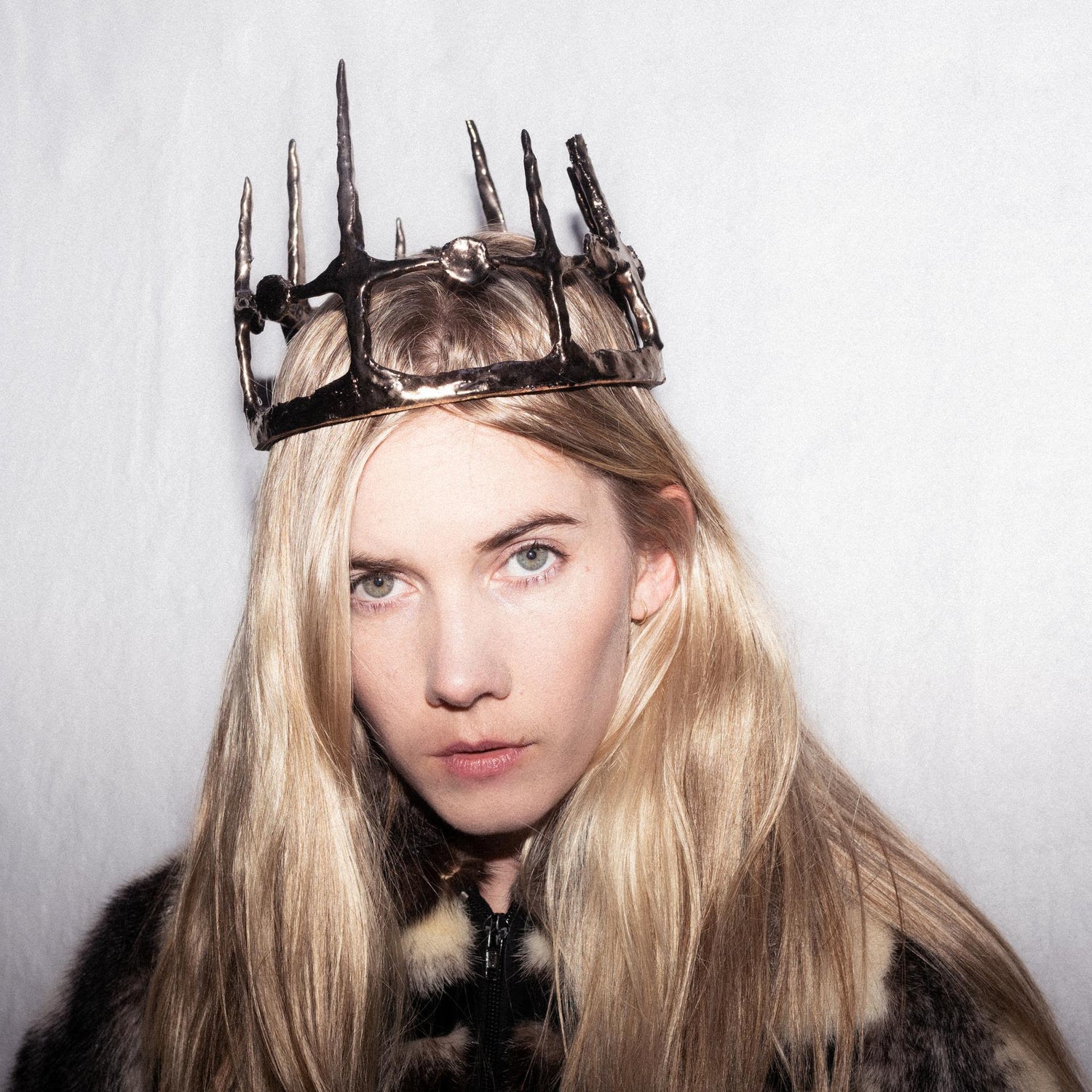 Woodes releases her second stellar album 'The Great Unknown'