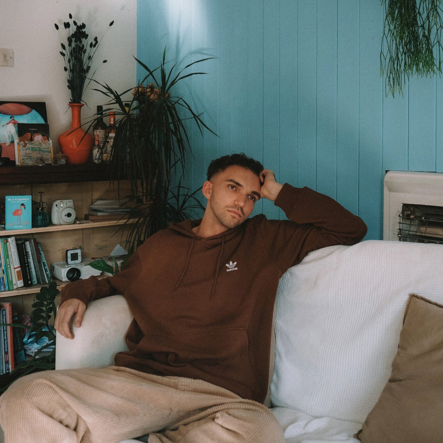 Kamil Mile unveils his heartfelt new ballad 'On My Own'