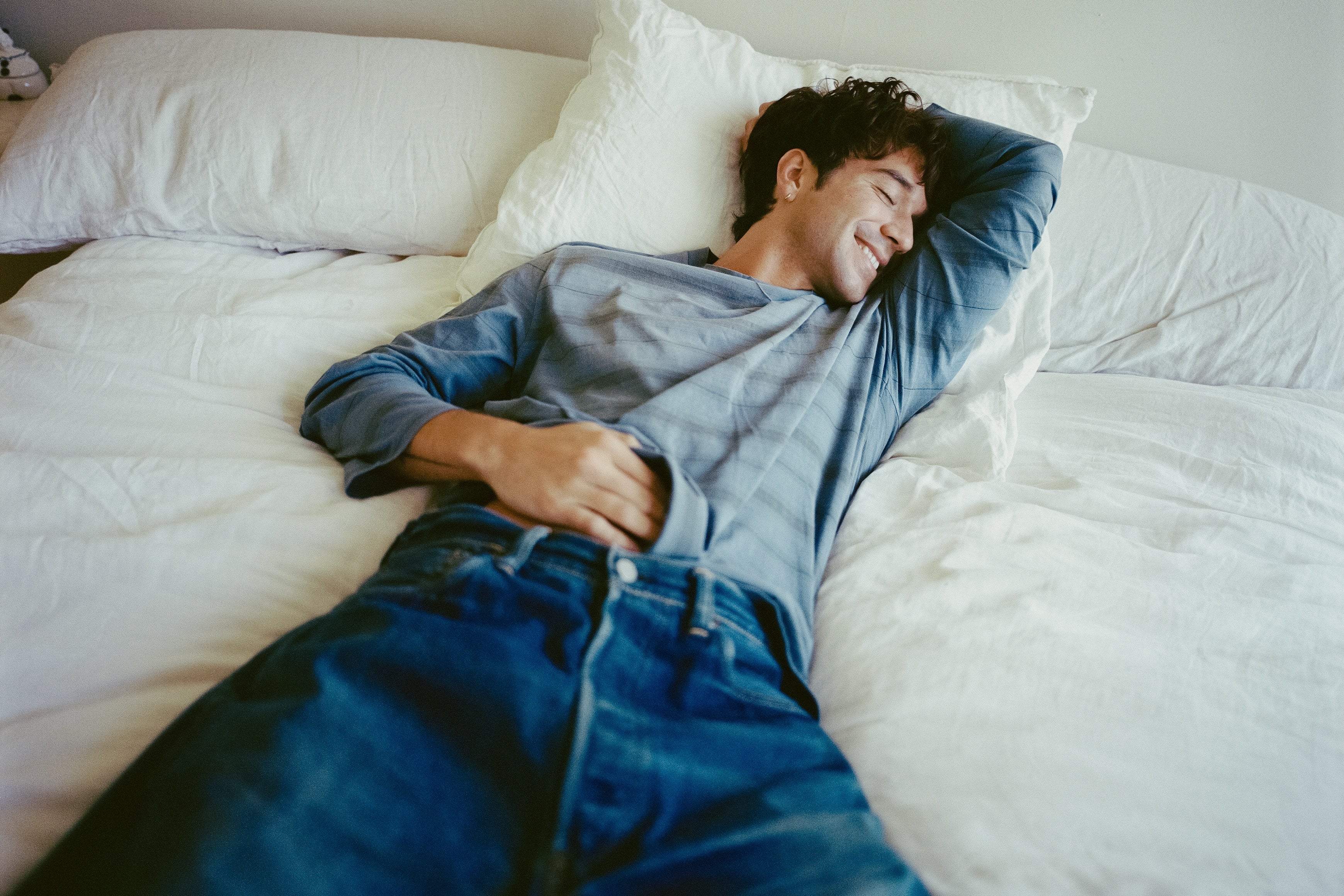 Daniel Seavey Finds New Life and Old Flames in 'Time to Time (Annie)'