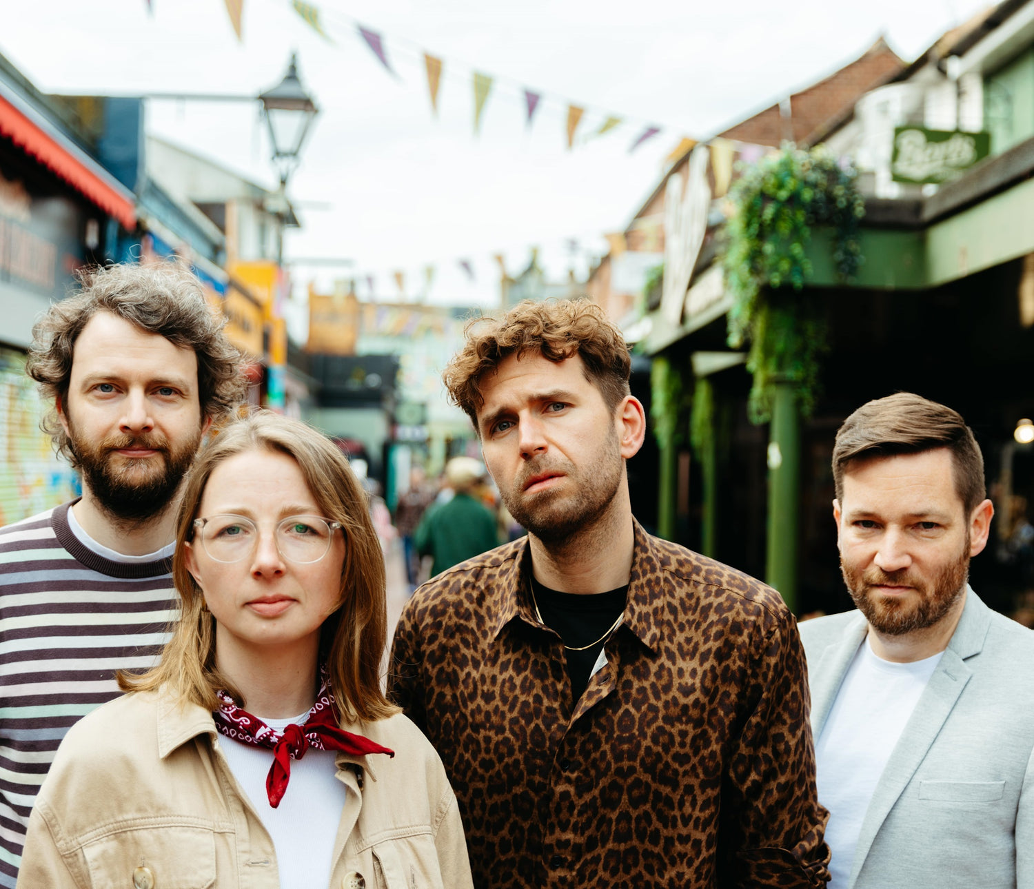 Hamburg's HÆCTOR celebrate imperfection and incompleteness in new single 'Incomplete'