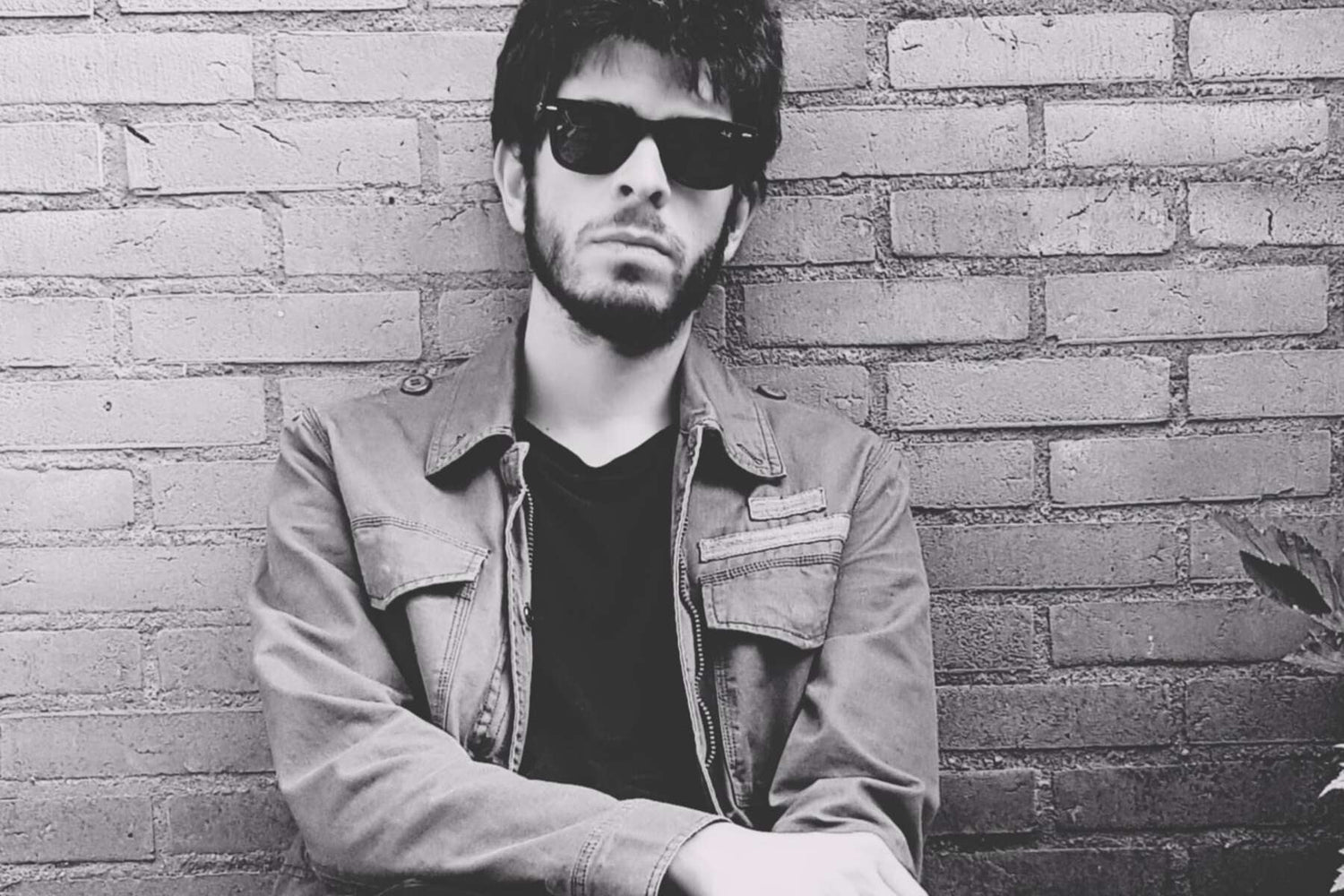 Pierre Lecarpentier on Going Solo, Ethereal Psych-Rock, and ‘Waves’