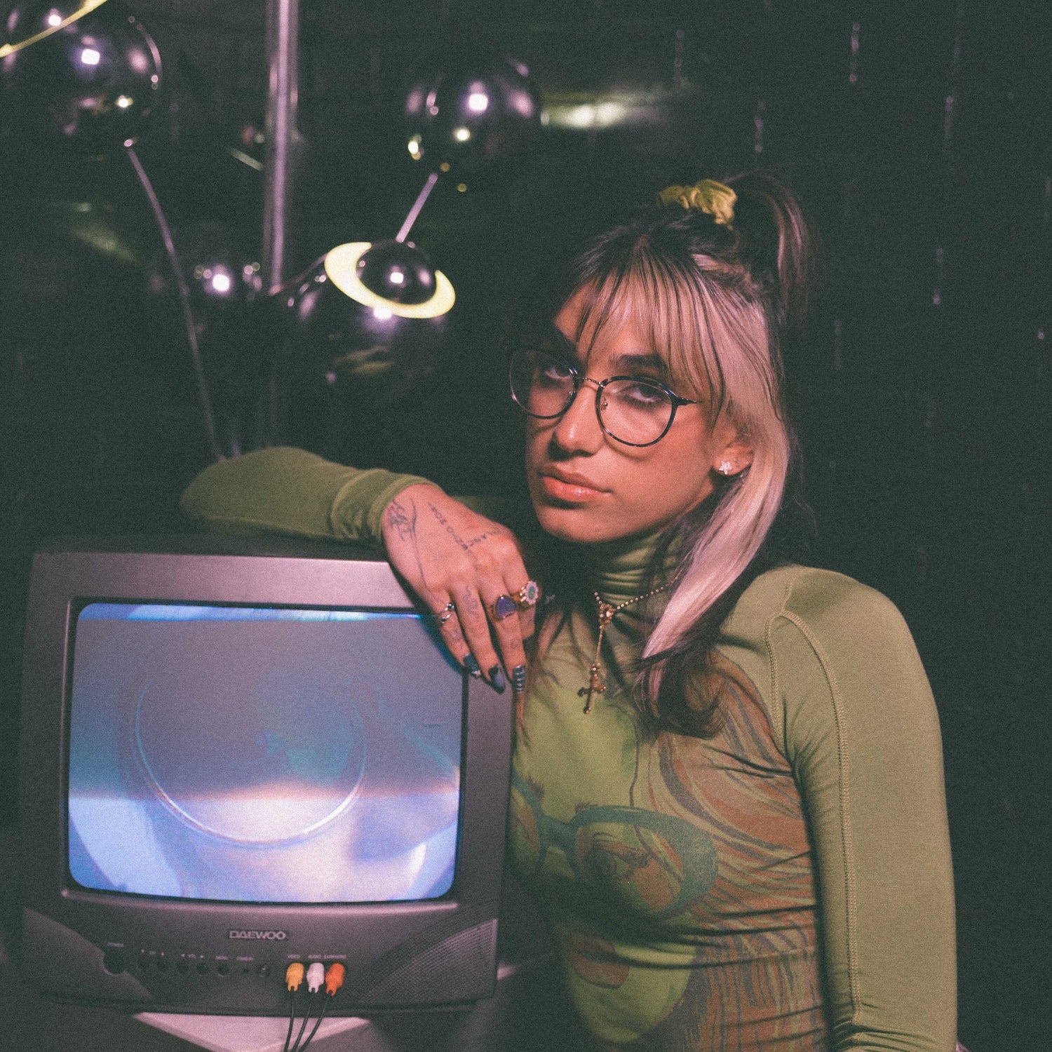 Rising Star Anna Thoresen Shares Her Intoxicating New Single 'Mary Jane'