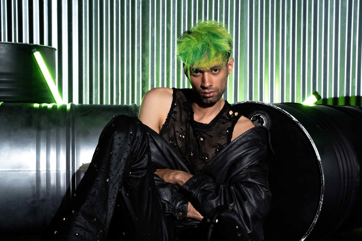 Jay Diamondz Turns Temptation Into an Anthem with 'Electric Sinners'