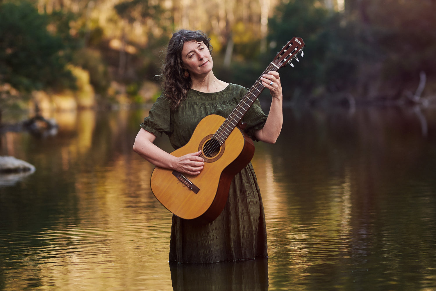 Kirsten Mallyon Finds Stillness and Strength in 'Sometimes'