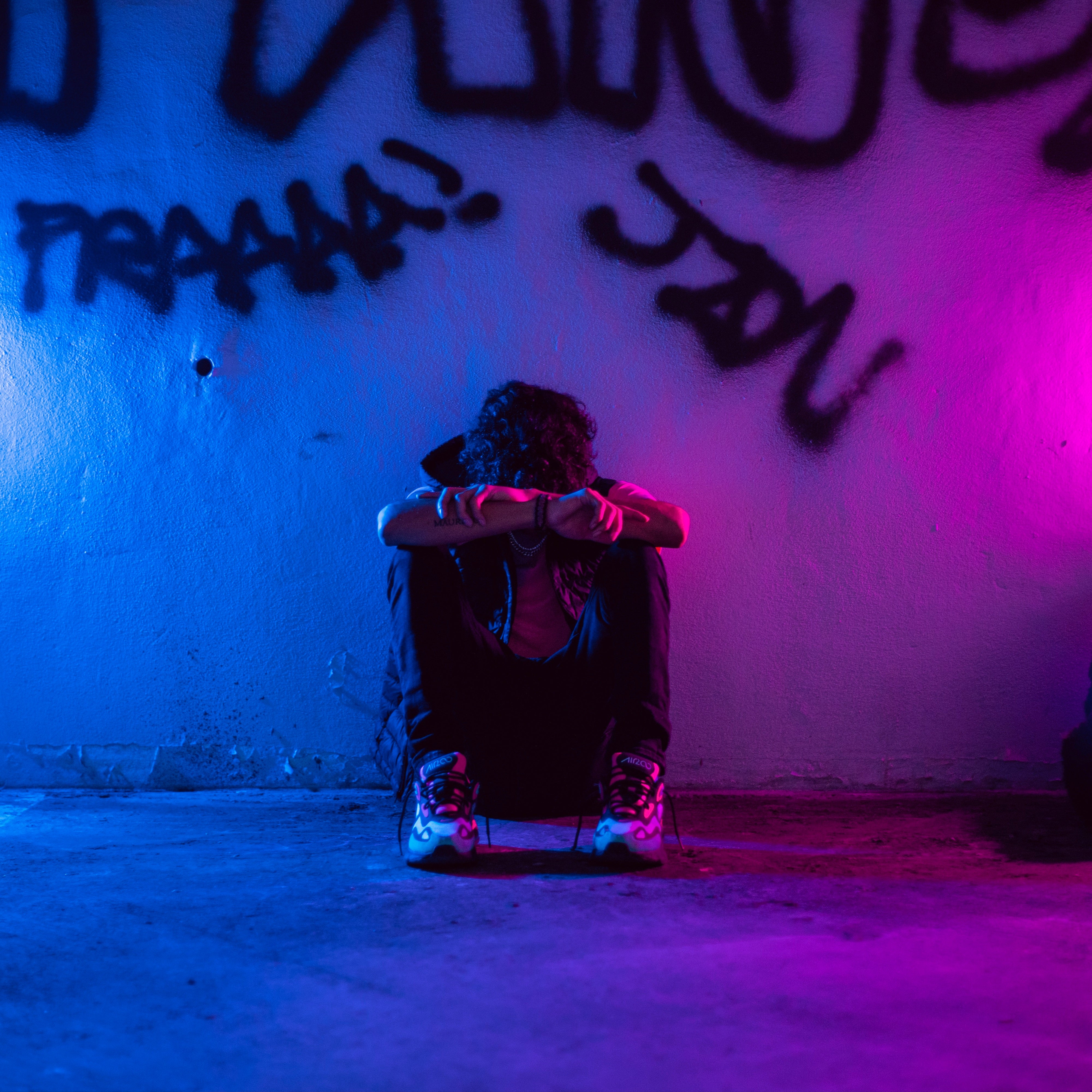 Songwriter and Multi-Instrumentalist Jzon Delivers A Fresh, Yet Classic Wave of Music For The Modern Day