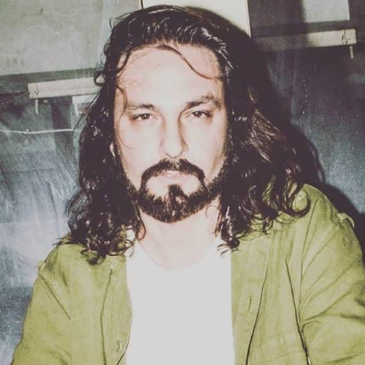 Laszlo Jones – ‘Out Of My Head’