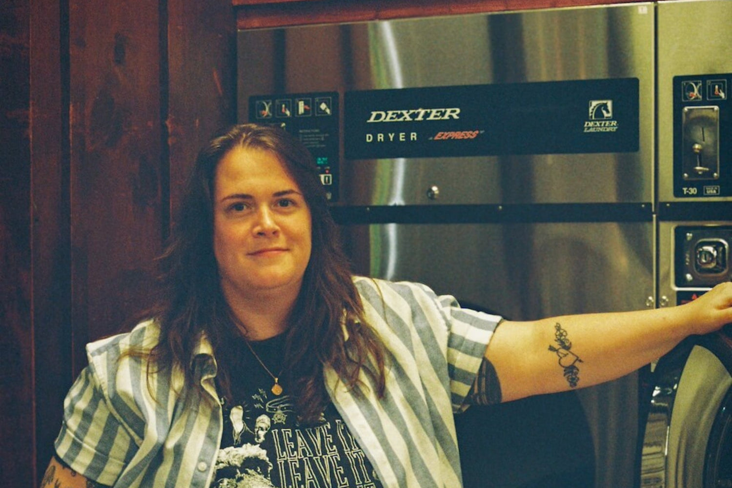 Mariel Buckley Gets Candid on the Restless 'Vending Machines'