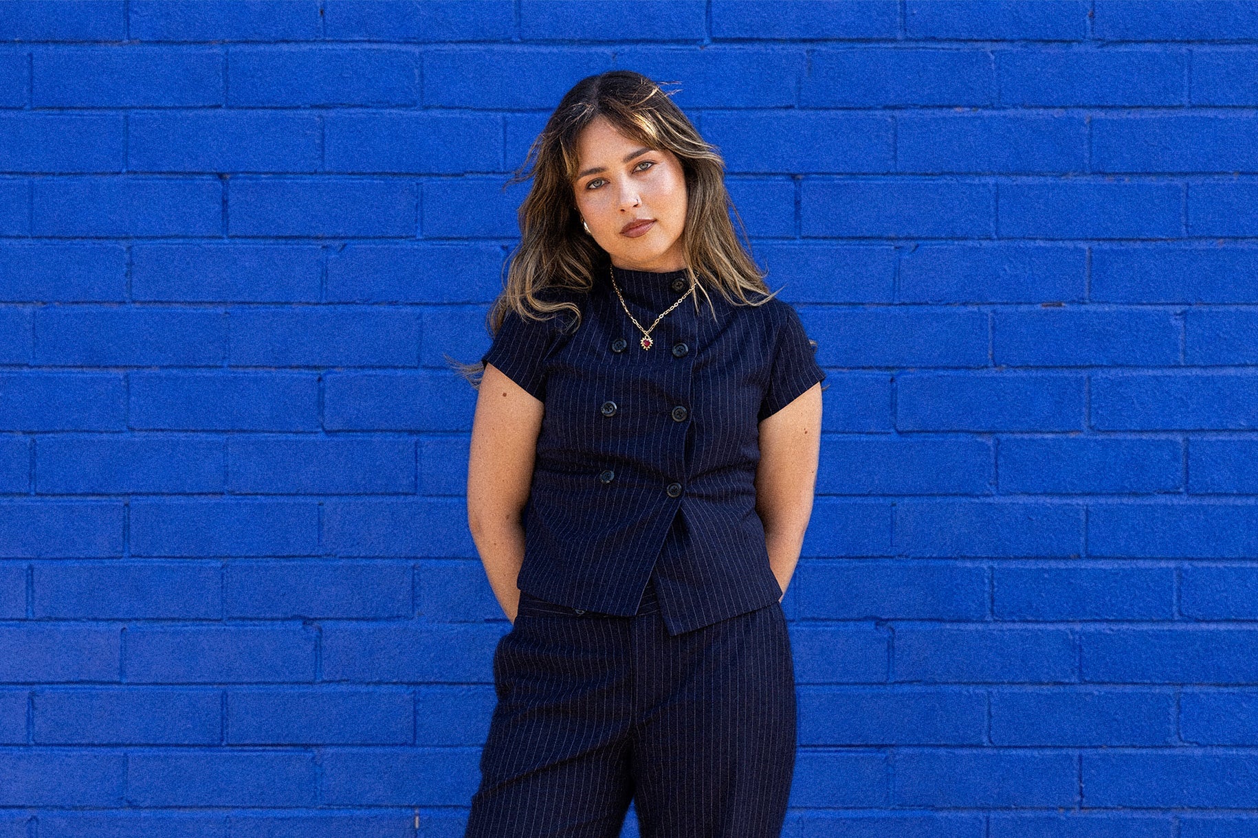 Jem Cassar-Daley Makes Her Triumphant Return with ‘Clichés’