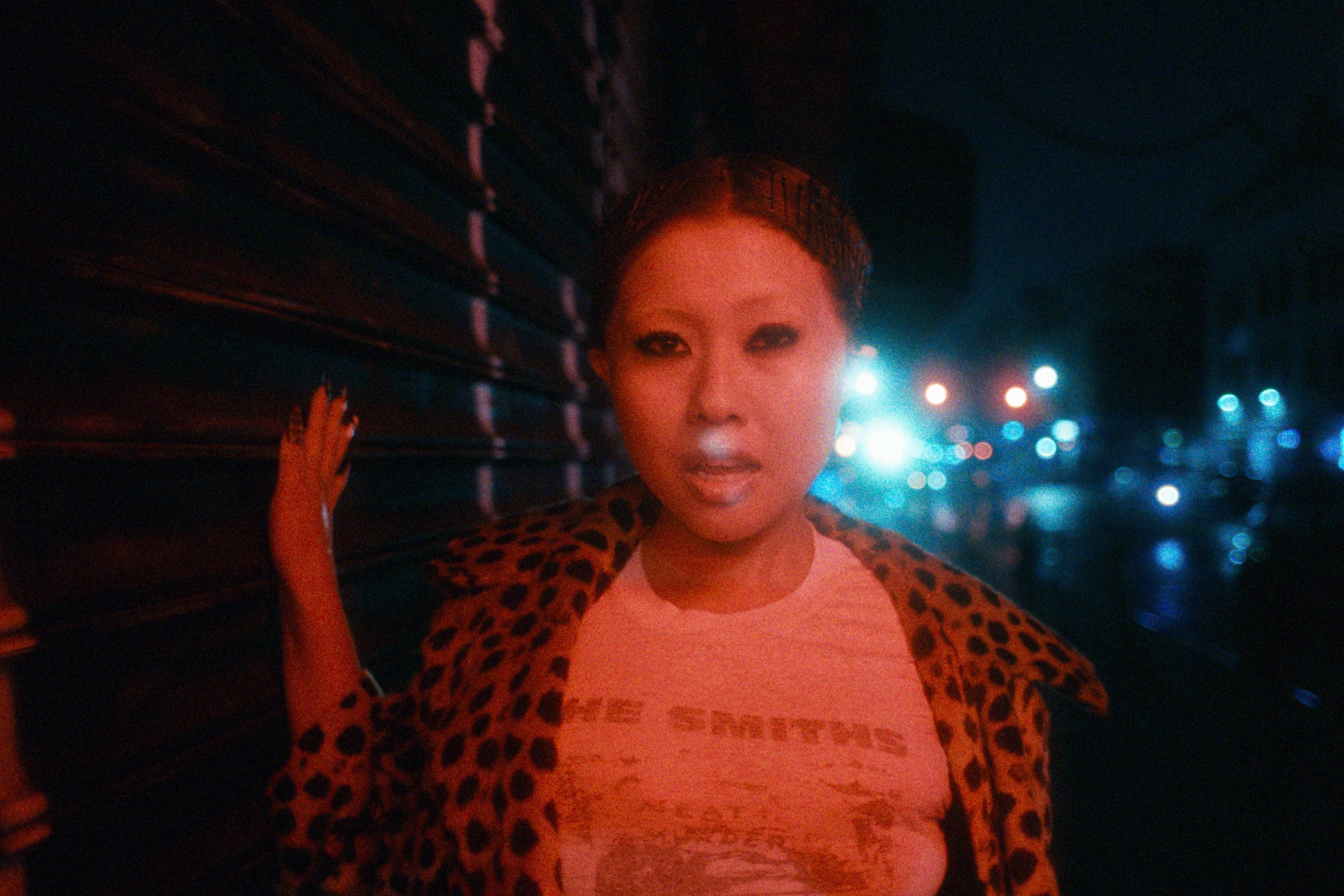 Venice Qin Unleashes Empowering Anthem 'New Woman'