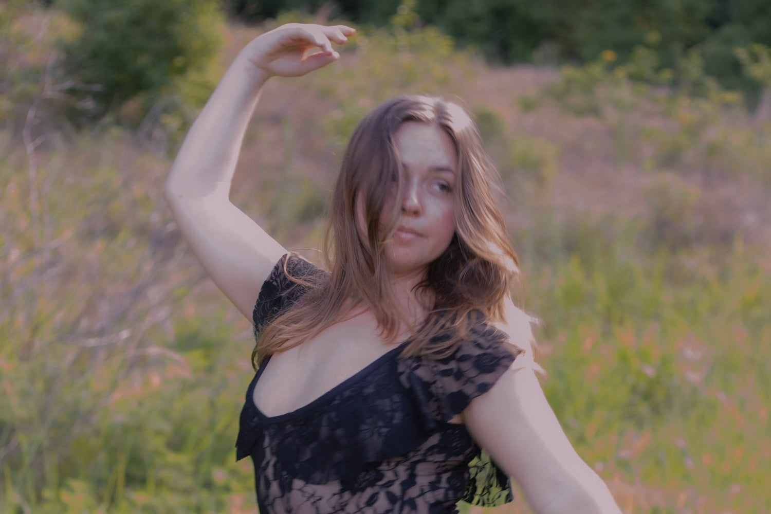 Serena Rose Finds Her Bliss on the Entrancing ‘Touching Skies’