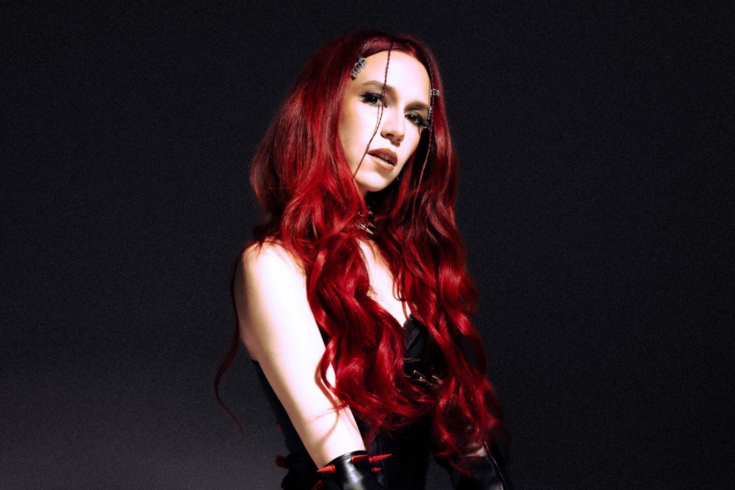 FLEUR ROUGE Is Turning Dating Burnout Into Heavy Alt-Pop Gold