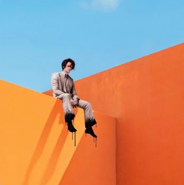 iDKHOW shares new single and announces new tour