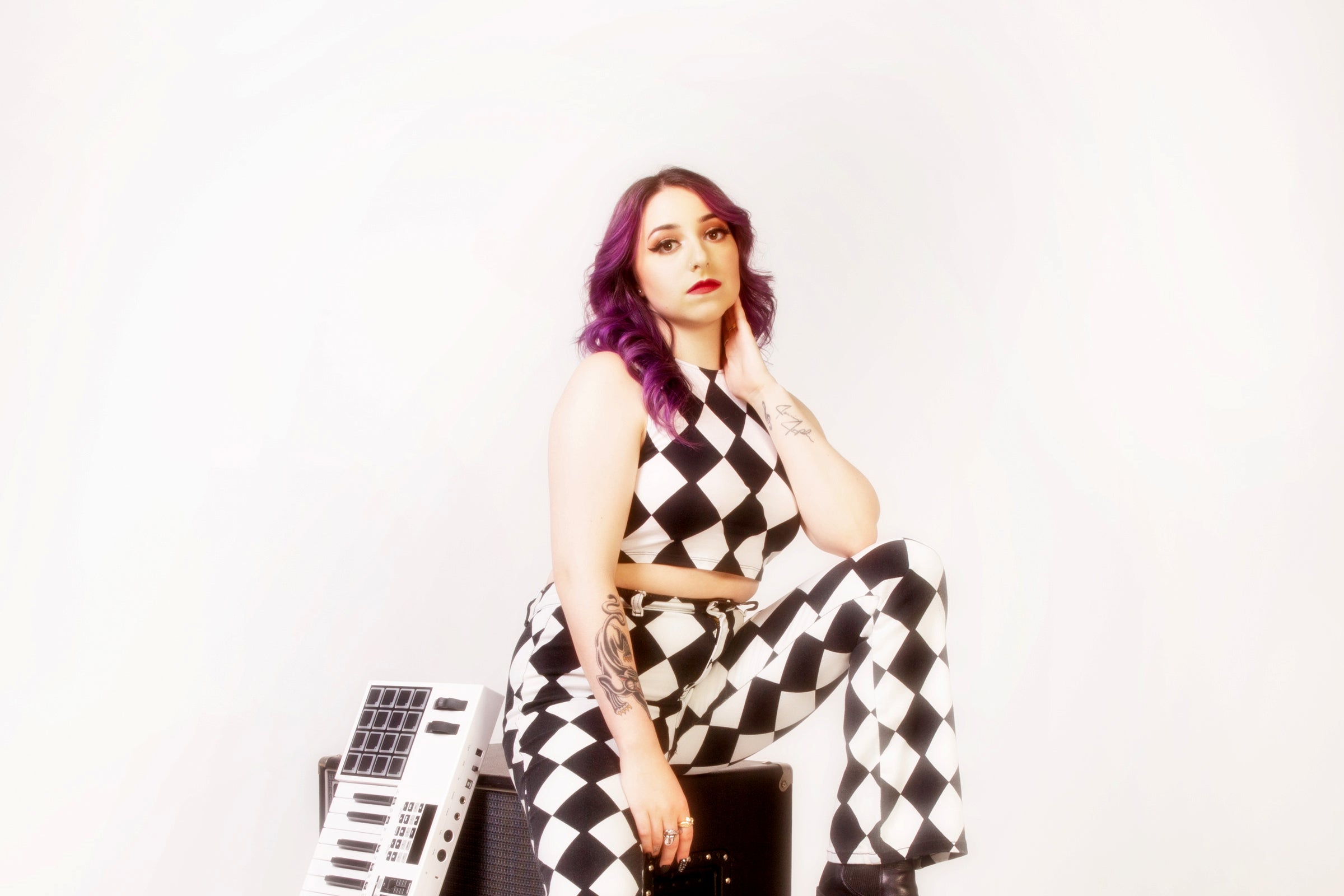 Tatum Quinn Rocks the Past to Empower the Future with New Single 'Back In Time'