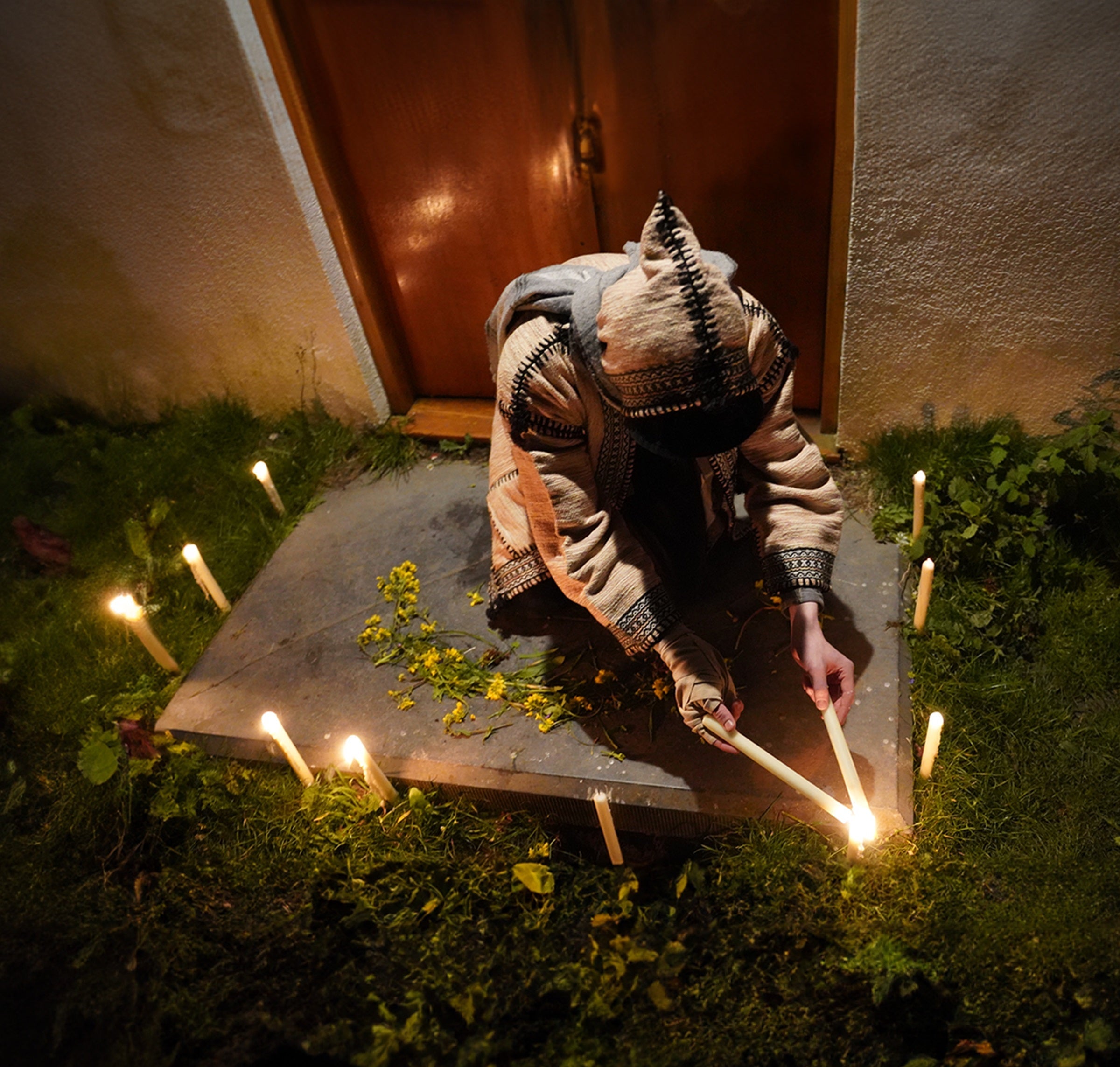 Ratchet shares his dark and soulful new album ‘Closing the Door’