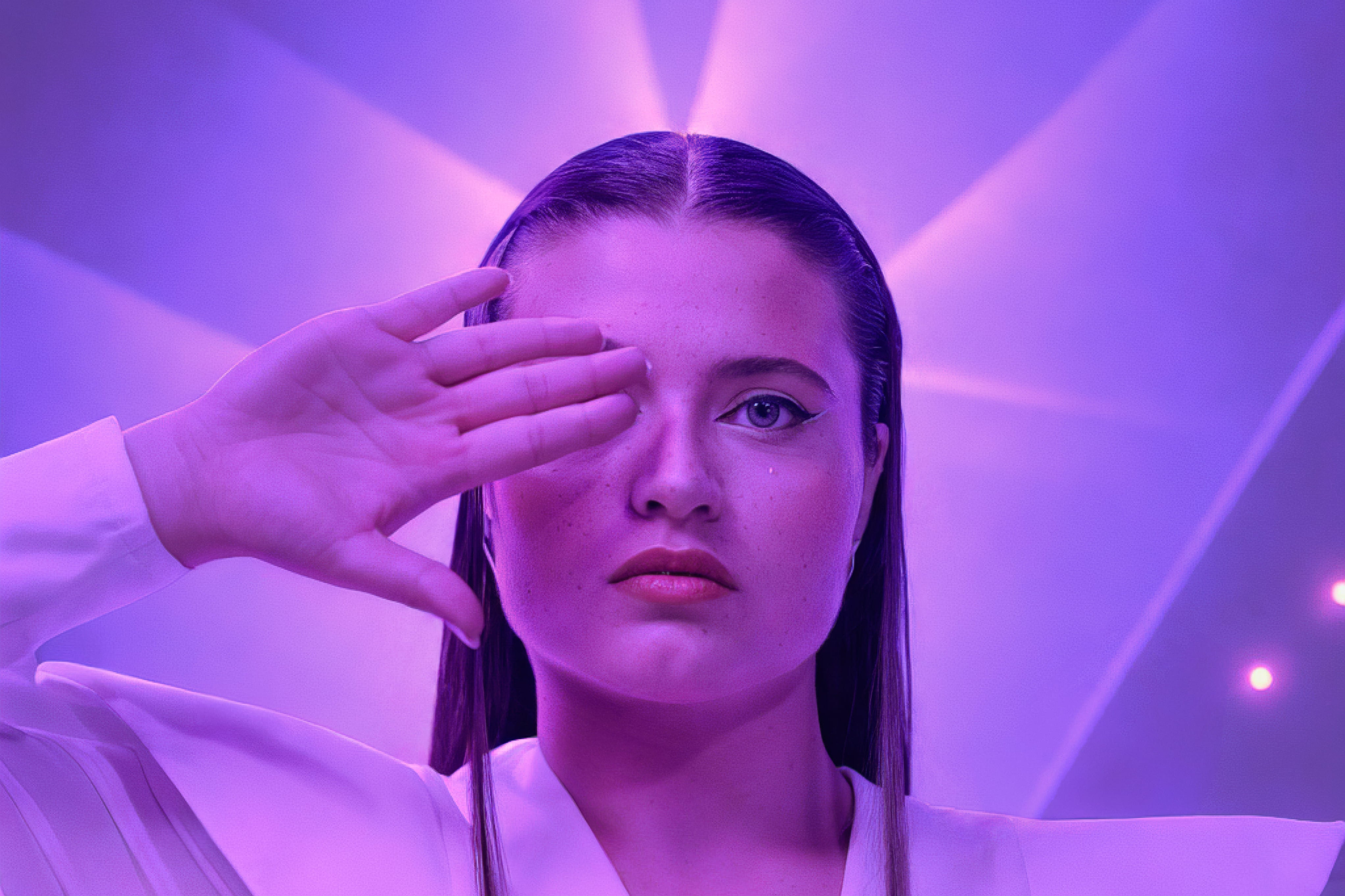 Portuguese Singer-Songwriter Mary Ann Releases New Single 'Welcome'