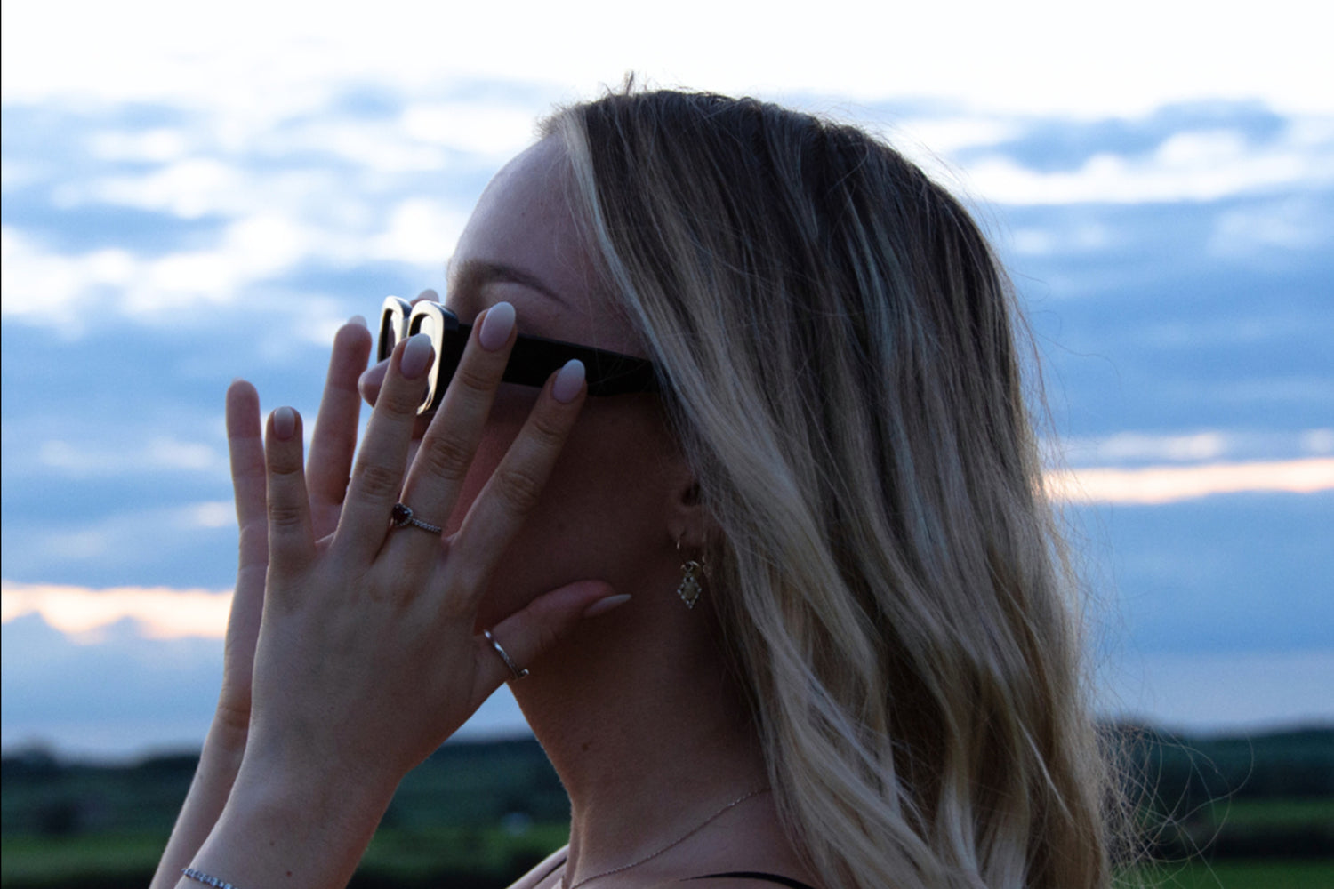 Jess Stewarts' 'Summer Love' Is The Upbeat Dance Anthem to Soundtrack Your Summer