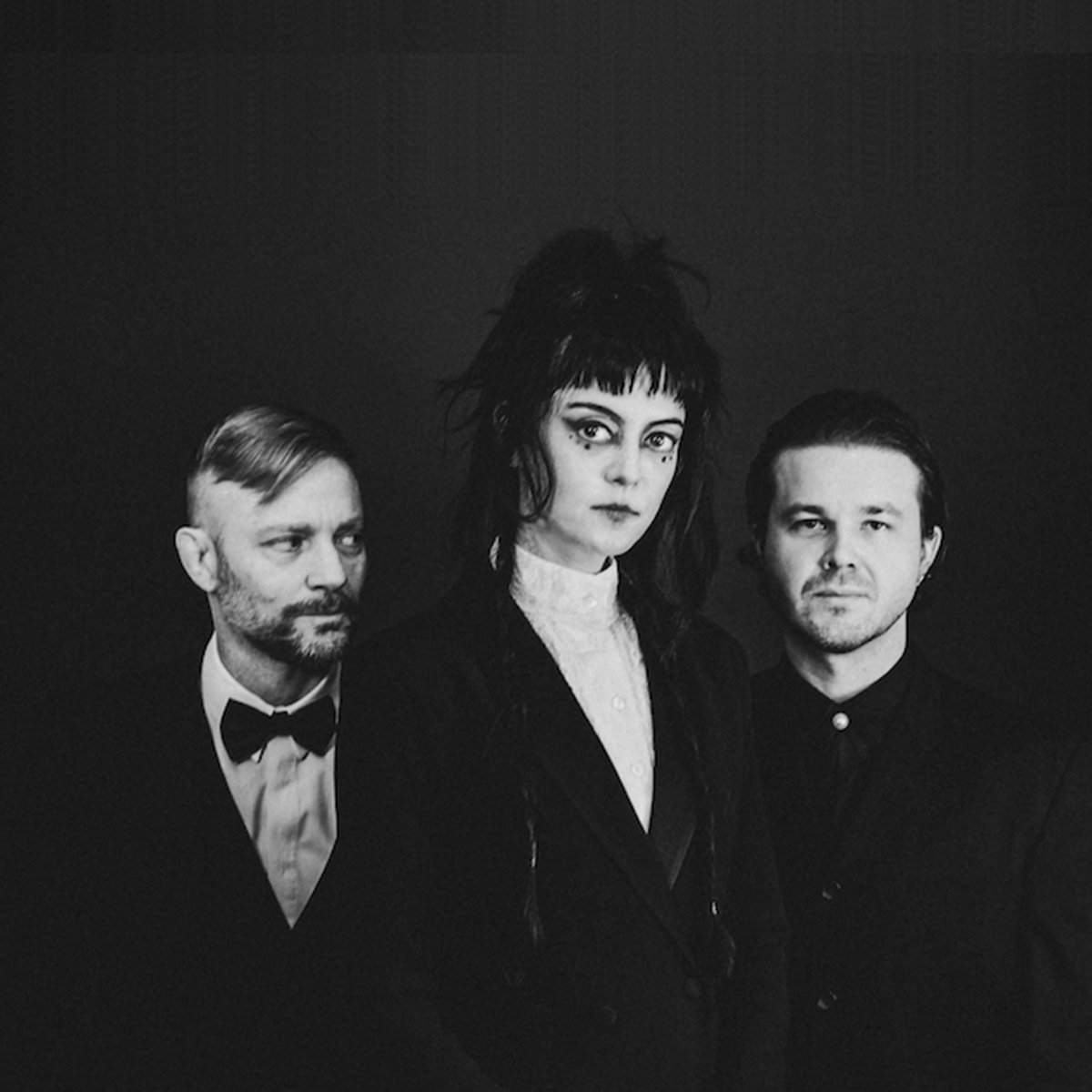 Ethereal dream-pop group Silent Mass unveils haunting new single 'Nest of Flowers'