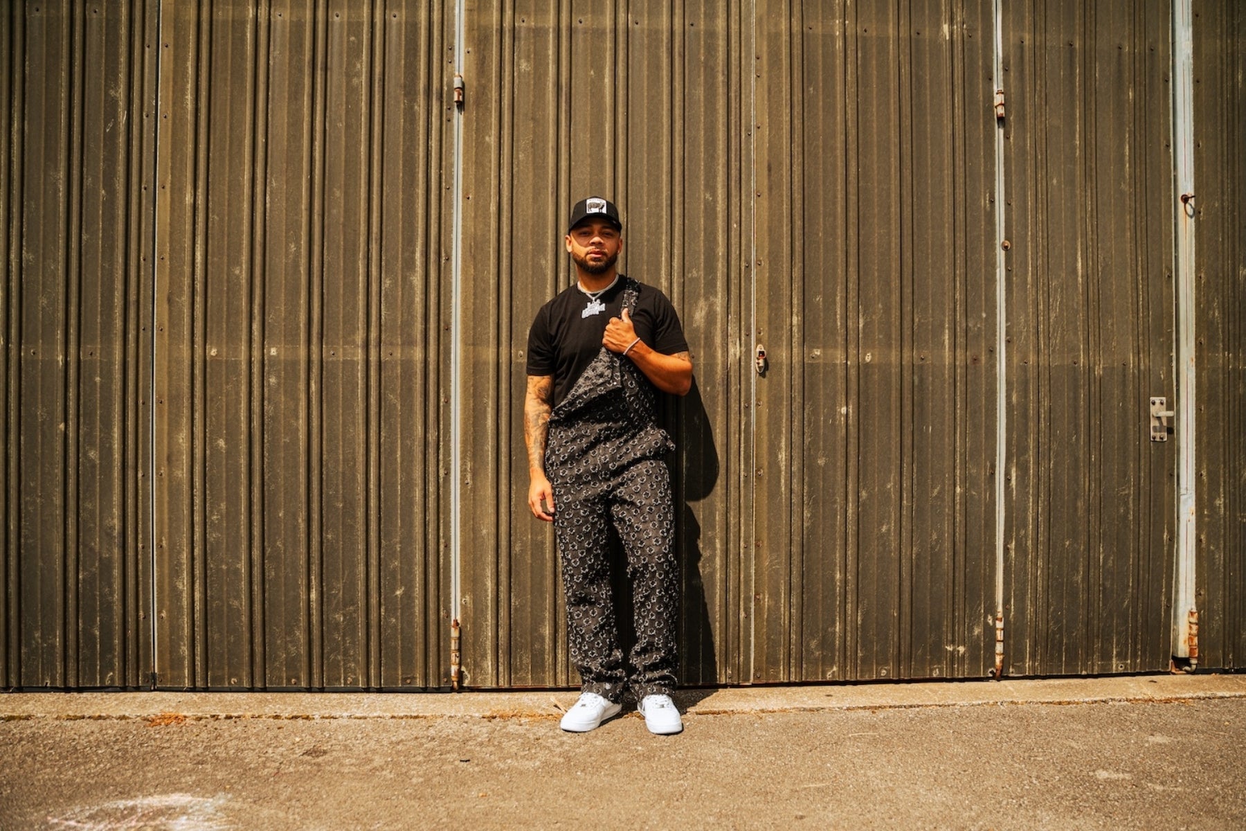 justbrandon and Willie Jones Unite for 'Bury Me On A Backroad'