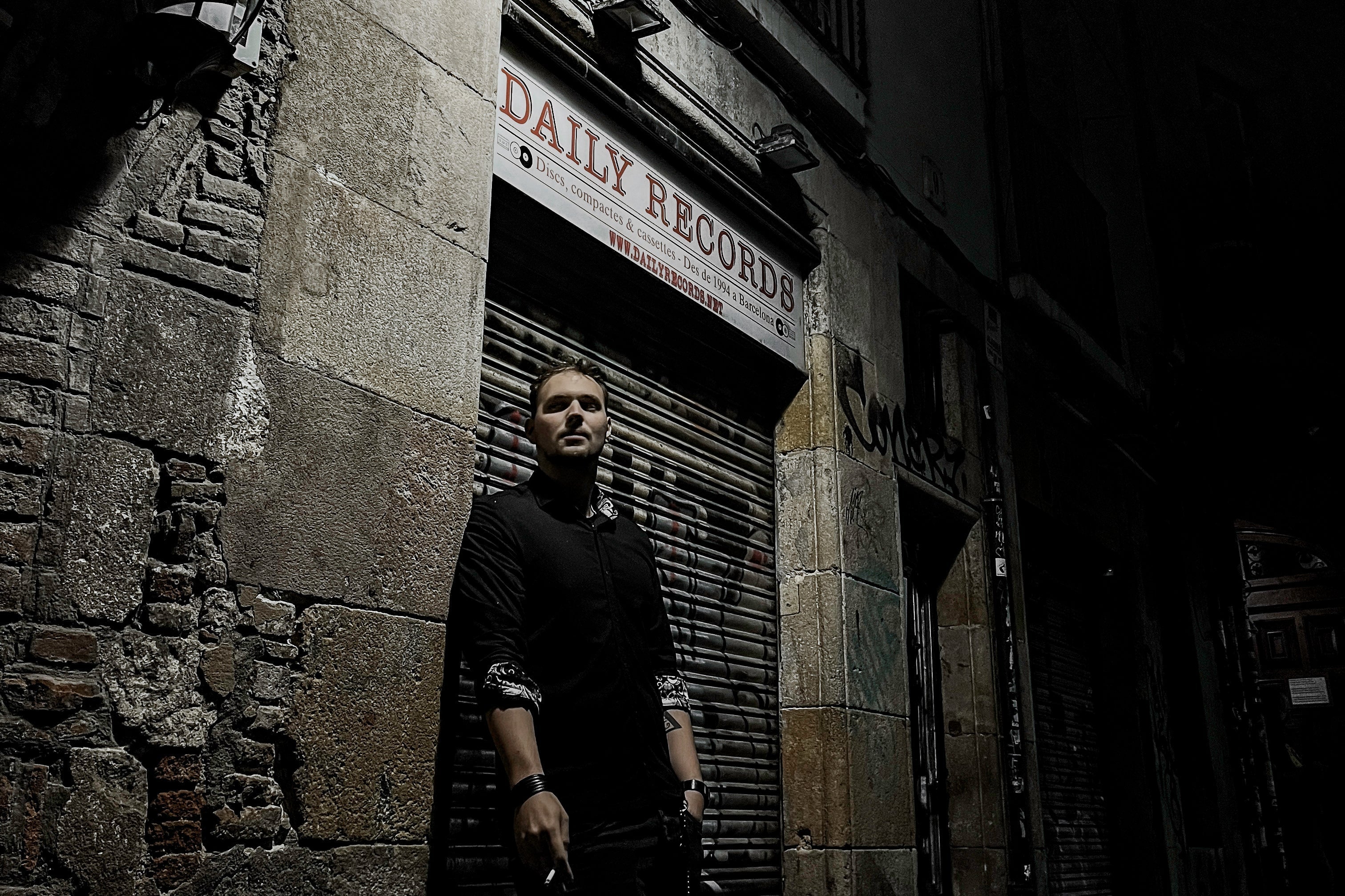 PolishManiac Charts A Bond New Course With ‘Vagabond’