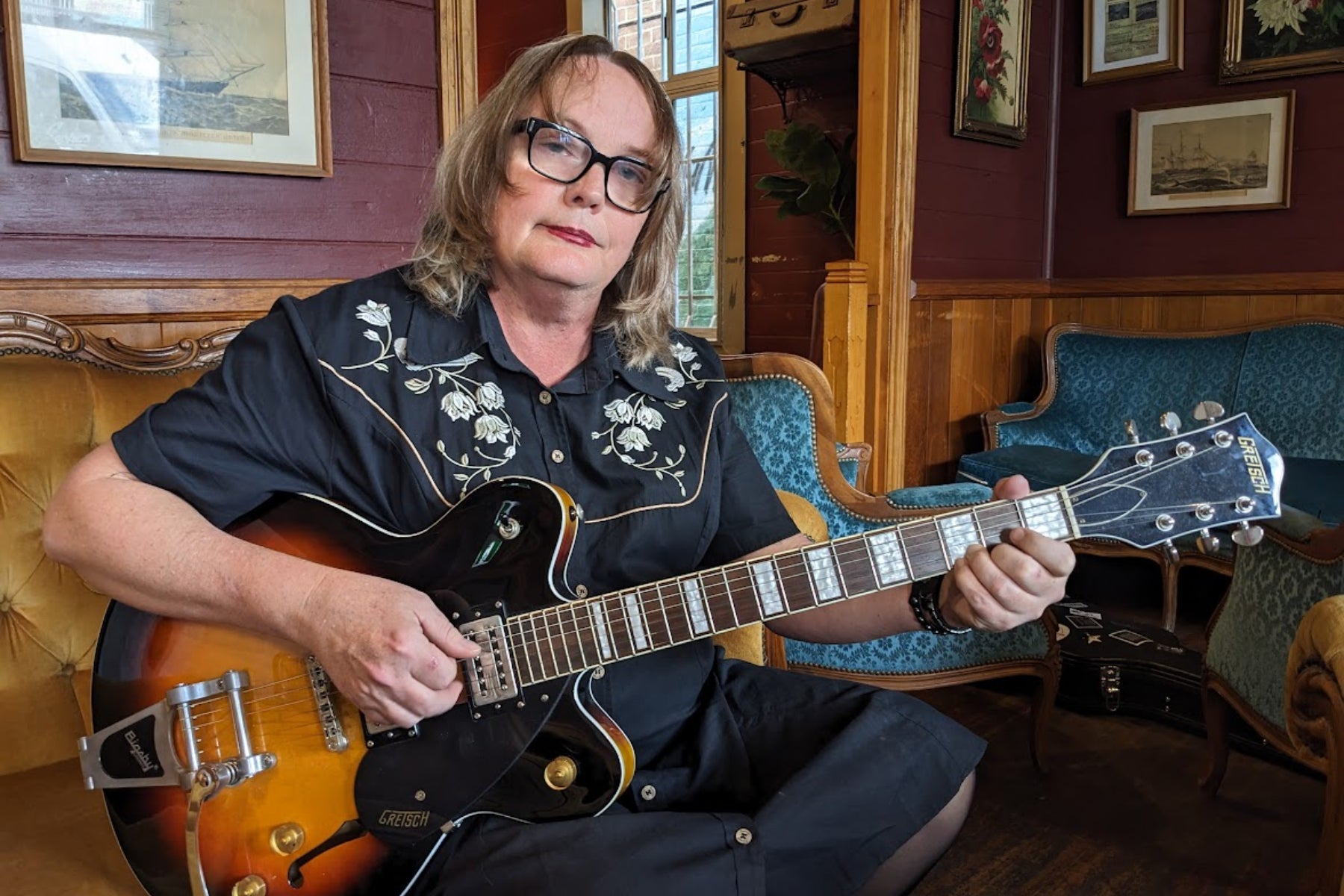 From Mullumbimby To The World, call me su Shares ‘Burringbar St’