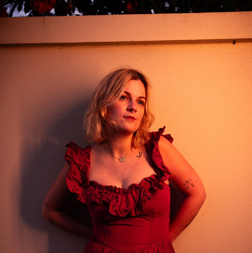 Romanie - 'Cannot Have It All'